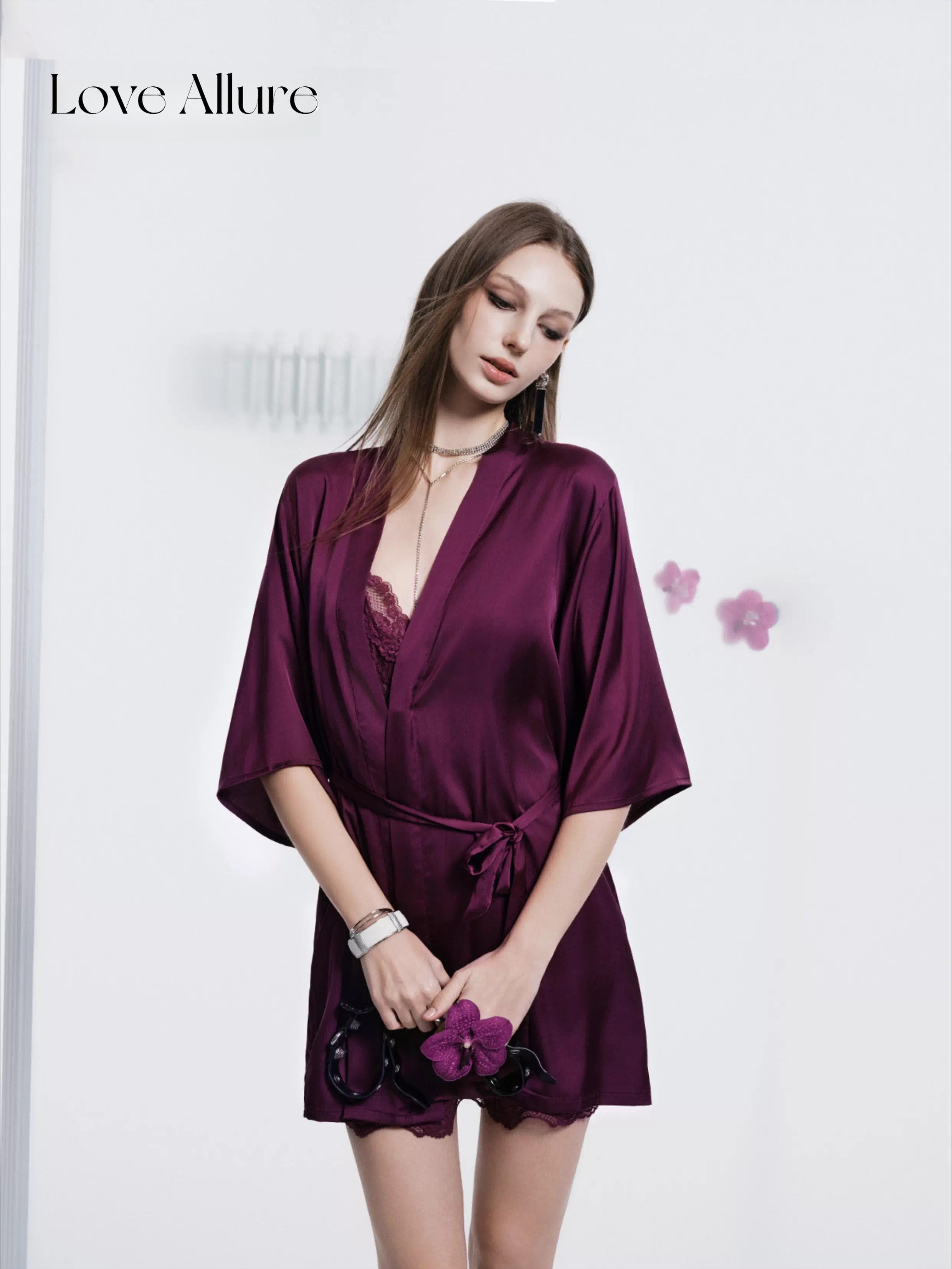 Sybil • レースガウン＆ベビードールセット