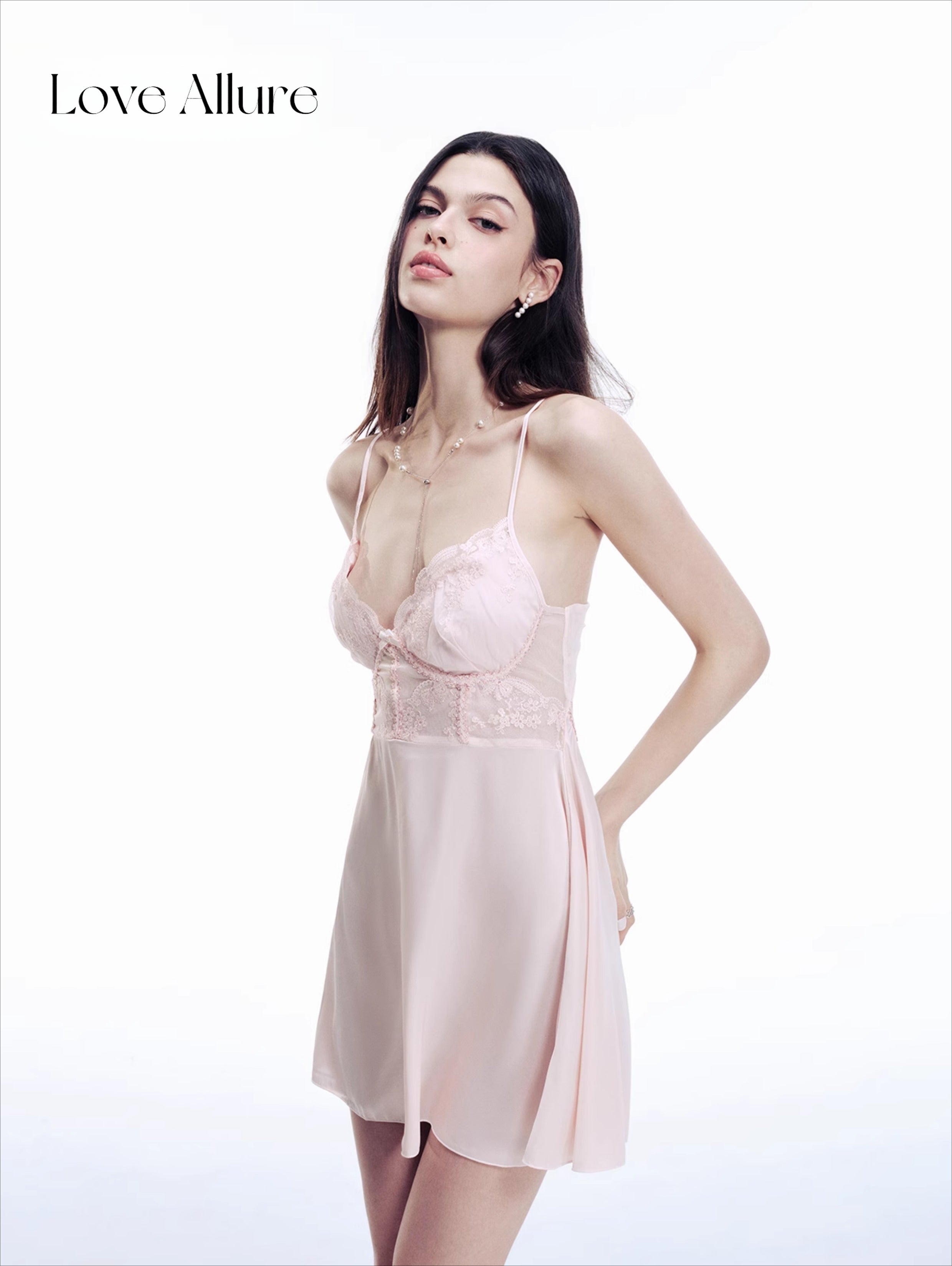 Nora • レースガウン＆ベビードールセット