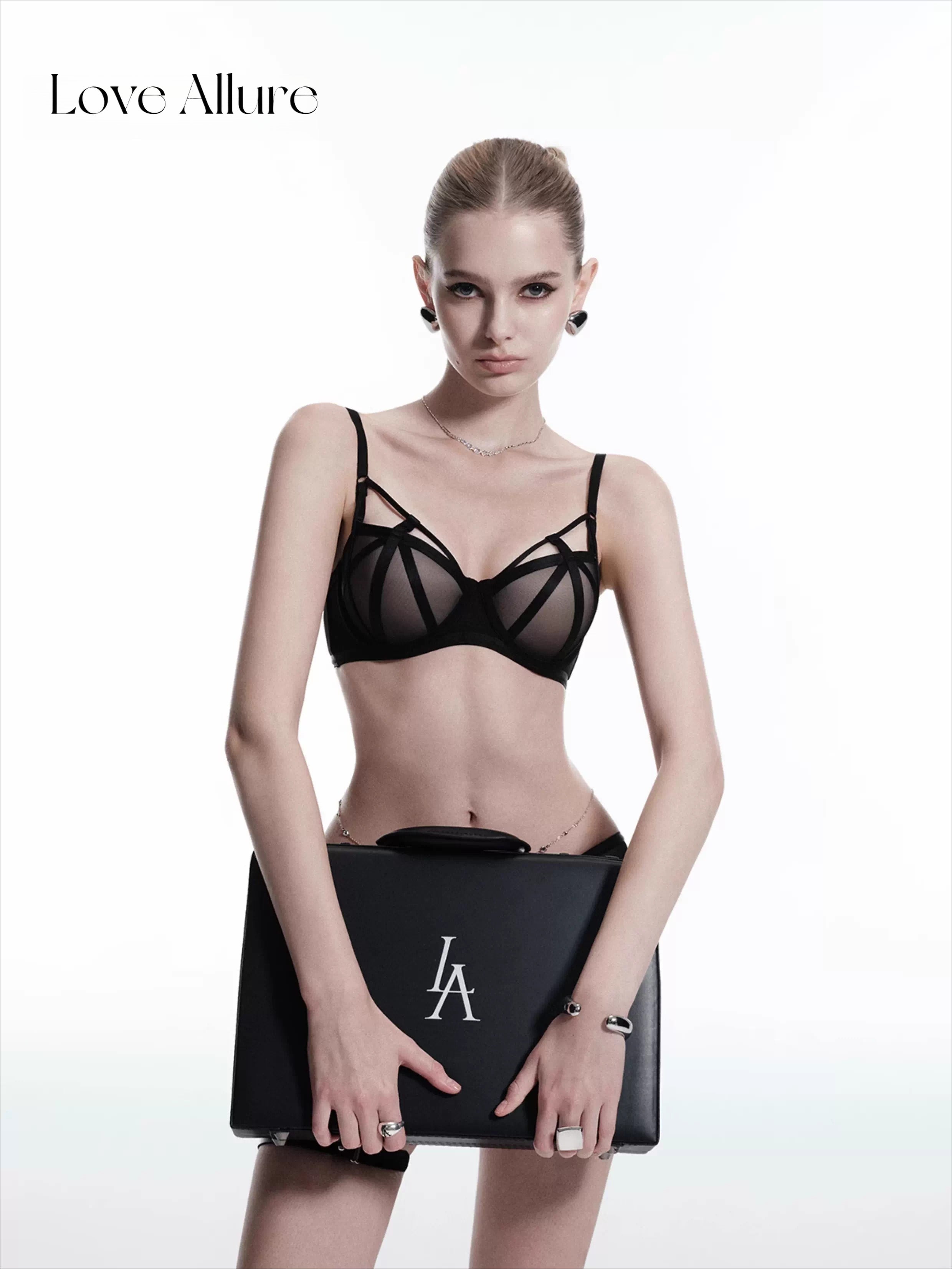 Edda • ブラ&ハーフバックショーツセット