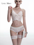Tanya • レースノンワイヤーブラ&ハーフバックショーツセット
