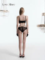 Sira • レースブラ&ハーフバックショーツセット