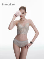 Tanya • レースノンワイヤーブラ&ハーフバックショーツセット