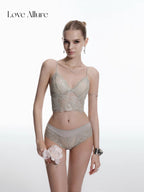 Tanya • レースノンワイヤーブラ&ハーフバックショーツセット