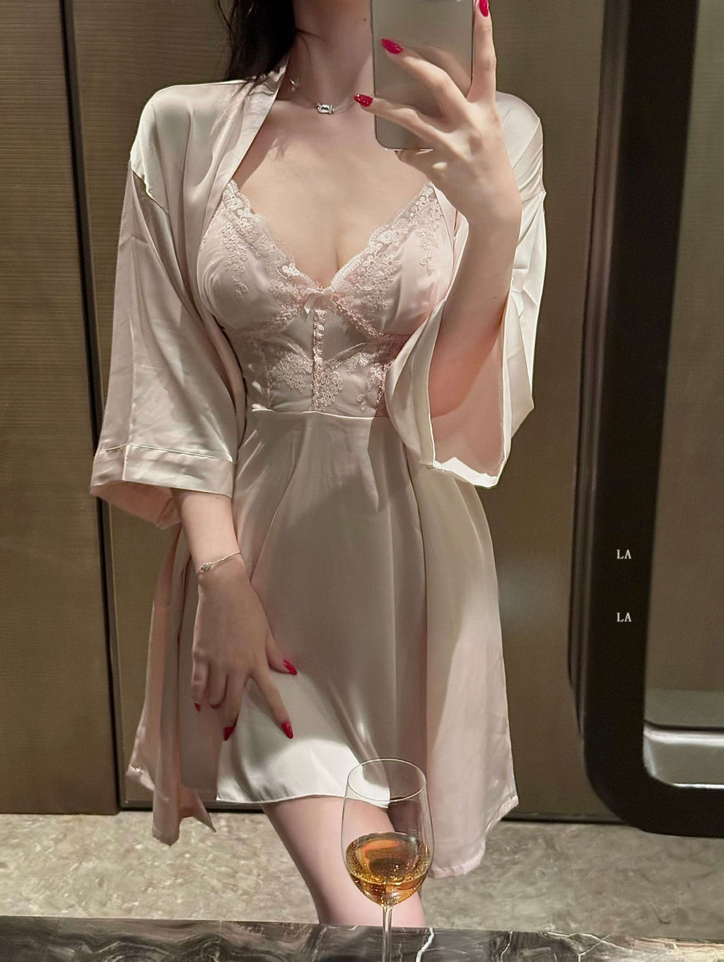 Nora • レースガウン＆ベビードールセット