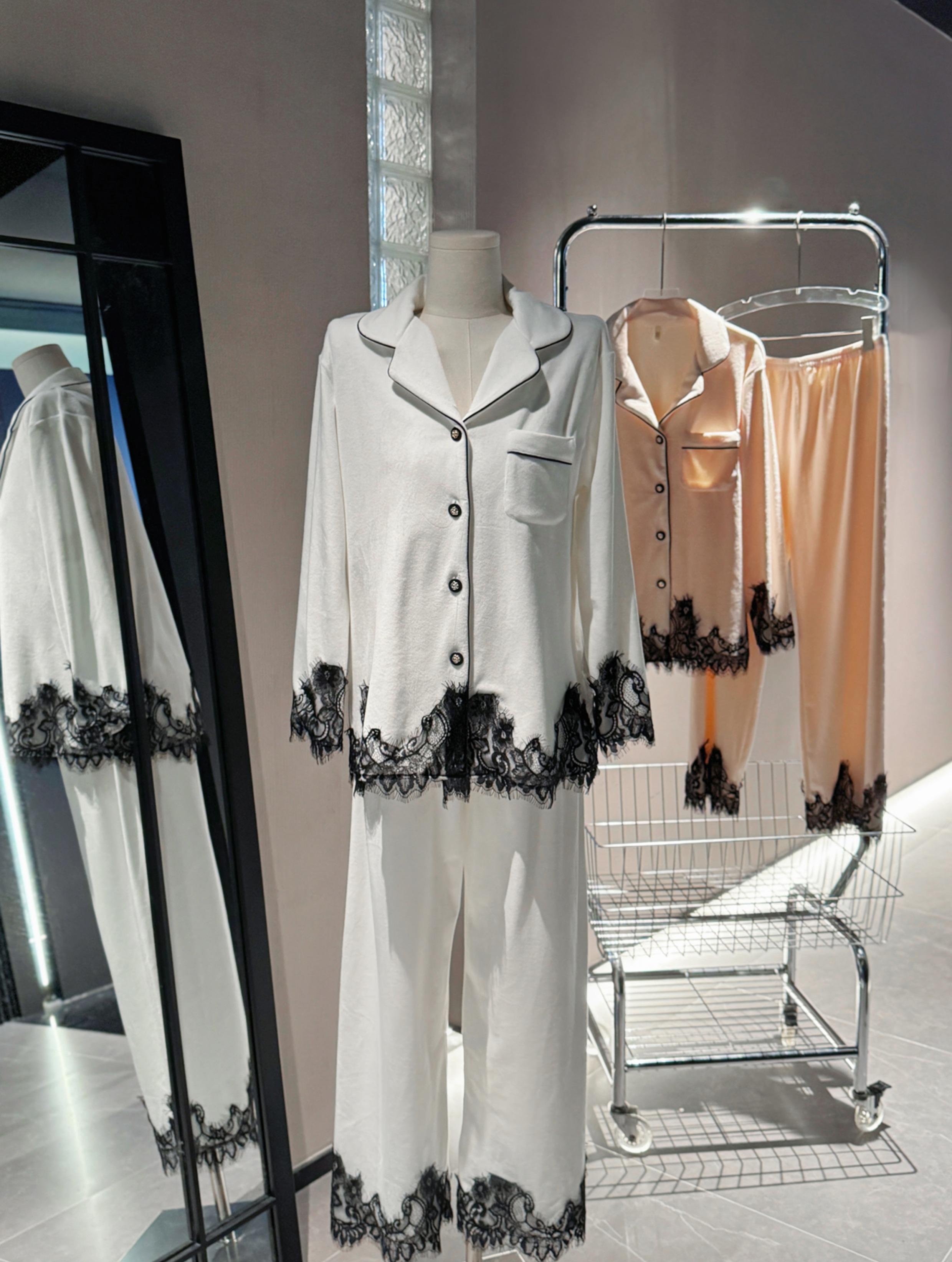 Esme • ルームウェアセット